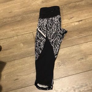 Lululemon Capri leggings